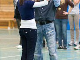 tanzstunde 265x530-2.jpg